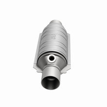 Load image into Gallery viewer, MagnaFlow Universal Catalytic Converter 2.50 inch CA Tier 1