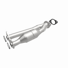 Load image into Gallery viewer, MagnaFlow Direct Fit Catalytic Converter 2003 Mazda 6 3.0L Rear