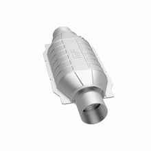 Load image into Gallery viewer, MagnaFlow Universal Catalytic Converter 2.50inch w/ single O2
