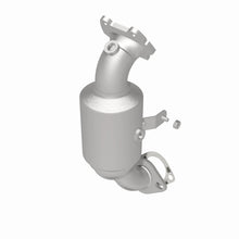 Load image into Gallery viewer, MagnaFlow 14-16 Ram ProMaster 1500/2500/3500 V6 3.6L CARB Compliant Direct Fit Catalytic Converter