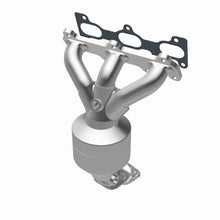 Load image into Gallery viewer, MagnaFlow Direct Fit Catalytic Converter 05-08 Kia Sportage 2.7L Driver Side