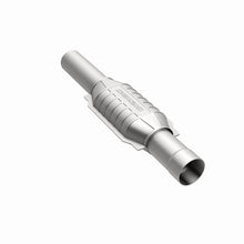 Load image into Gallery viewer, MagnaFlow Direct Fit Catalytic Converter Gm
