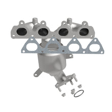 Load image into Gallery viewer, MagnaFlow Direct Fit Catalytic Converter Civic-Del Sol 96-99 1.6L