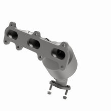 Load image into Gallery viewer, MagnaFlow Direct Fit Catalytic Converter 2004 Hyundai Santa Fe 2.7L