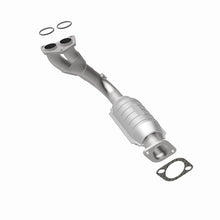 Load image into Gallery viewer, MagnaFlow Direct Fit Catalytic Converter Villager-Quest 94-98 3.0L/