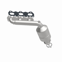 Load image into Gallery viewer, MagnaFlow Direct Fit Catalytic Converter 04-08 Grand Vitara V6 2.7L DS