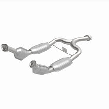 Load image into Gallery viewer, MagnaFlow Direct Fit Catalytic Converter 94-95 Ford Mustang 3.8L Tier 1 (California)
