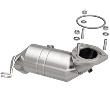 Load image into Gallery viewer, MagnaFlow Direct Fit Catalytic Converter 03-08 X-Type 3.0L Rear