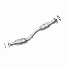 Load image into Gallery viewer, MagnaFlow Direct Fit Catalytic Converter 07-10 Saturn VUE 2.4L
