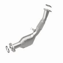 Load image into Gallery viewer, MagnaFlow Direct Fit Catalytic Converter 01-04 Toyota Tacoma Front 2.7L