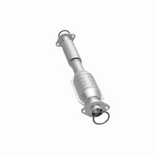 Load image into Gallery viewer, MagnaFlow Direct Fit Catalytic Converter 06- Mazda 6 3.0L Rear OEM