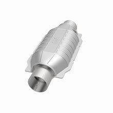Load image into Gallery viewer, MagnaFlow Universal Catalytic Converter 2.25 Single O2 Boss