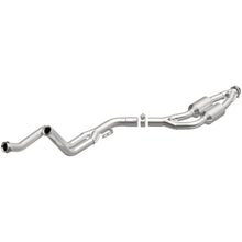 Load image into Gallery viewer, MagnaFlow Direct Fit Catalytic Converter 94-97 Mercedes C280 2.8L