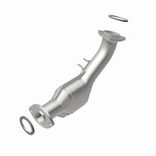 Load image into Gallery viewer, MagnaFlow Direct Fit Catalytic Converter 02-04 Tacoma 3.4L front 50S