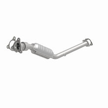Load image into Gallery viewer, MagnaFlow Direct Fit Catalytic Converter 06-07 Cobalt 2.4L Auto