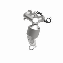 Load image into Gallery viewer, MagnaFlow Direct Fit Catalytic Converter Avalon/Sienna front manif