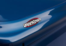Load image into Gallery viewer, UnderCover 2018 Chevy Silverado (19 Legacy) 5.8ft Lux Bed Cover - Glory Red