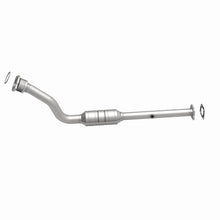 Load image into Gallery viewer, MagnaFlow Direct Fit Catalytic Converter 98-01 GM MidSize 3.1L