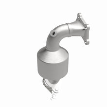 Load image into Gallery viewer, MagnaFlow Direct Fit Catalytic Converter 2012-2014 Equinox 3 3.6 L Underbody
