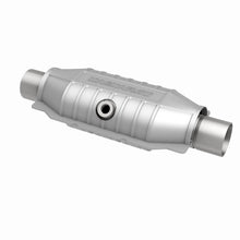 Load image into Gallery viewer, MagnaFlow Universal Catalytic Converter 2 Mid O2