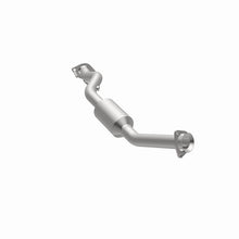 Load image into Gallery viewer, MagnaFlow Direct Fit Catalytic Converter 07 Trailb/Envoy 4.2L