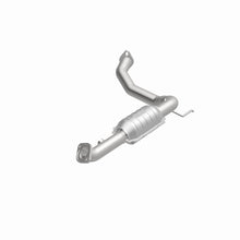 Load image into Gallery viewer, MagnaFlow Direct Fit Catalytic Converter 05-07 4Runner 4.7 Driver Side Rear OE