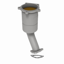 Load image into Gallery viewer, MagnaFlow DF Catalytic Conv 2001-04 Nissan Frontier/Xterra 2.4L Front *NOT FOR SALE IN CALIFORNIA*