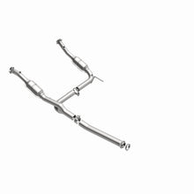Load image into Gallery viewer, MagnaFlow DF Cat. Conv3/04-05 Ford Explorer 4.0L / 3/04-05 Mercury Mountaineer Y-Pipe Assembly