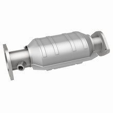 Load image into Gallery viewer, MagnaFlow Direct Fit Catalytic Converter 00-02 Nissan Sentra 1.8L CC