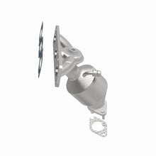 Load image into Gallery viewer, MagnaFlow Direct Fit Catalytic Converter 01-05 Ford Escape 3.0L