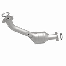 Load image into Gallery viewer, MagnaFlow Direct Fit Catalytic Converter 01 Toyota Tacoma 2.4L Fron