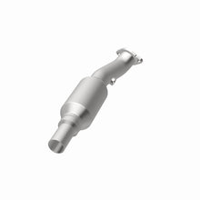 Load image into Gallery viewer, MagnaFlow Direct Fit Catalytic Converter 09 Matrix S 2.4L Rear OEM