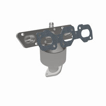 Load image into Gallery viewer, MagnaFlow Direct Fit Catalytic Converter 00-01 Mazda MPV 2.5L Manifold