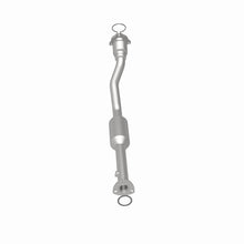 Load image into Gallery viewer, MagnaFlow Direct Fit Catalytic Converter 99-02 GM Alero/Sunfire 2.4L