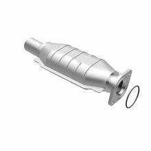 Load image into Gallery viewer, MagnaFlow Direct Fit Catalytic Converter 05-07 Ford Freestyle 3.0L