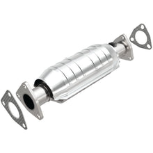 Load image into Gallery viewer, MagnaFlow Direct Fit Catalytic Converter 99-02 Odyssey 3.5L OEM