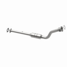 Load image into Gallery viewer, MagnaFlow Direct Fit Catalytic Converter 98-01 GM MidSize 3.1L