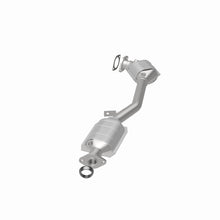 Load image into Gallery viewer, MagnaFlow Direct Fit Catalytic Converter 99-02 Forester 2.5L OEM