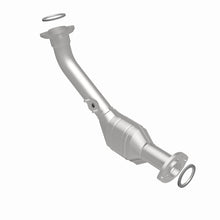 Load image into Gallery viewer, MagnaFlow Direct Fit Catalytic Converter 01 Toyota Tacoma 2.4L Fron