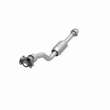Load image into Gallery viewer, MagnaFlow Direct Fit Catalytic Converter 96-98 GM Cavalier/Malibu/