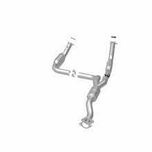 Load image into Gallery viewer, MagnaFlow Direct Fit Catalytic Converter 2011-2012 EXPRESS 2500 6.0L 6.0L Underbody