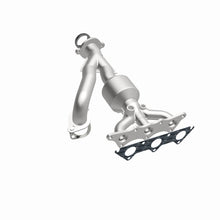 Load image into Gallery viewer, MagnaFlow Direct Fit Catalytic Converter 04-05 Mitsu Endeavor 3.8L