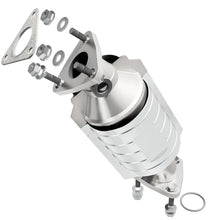 Load image into Gallery viewer, MagnaFlow Direct Fit Catalytic Converter 01-02 Frontier DS fr OEM