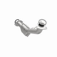 Load image into Gallery viewer, MagnaFlow Direct Fit Catalytic Converter 01 Toyota Tacoma 2.4L Fron