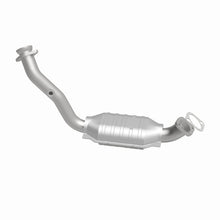 Load image into Gallery viewer, MagnaFlow Direct Fit Catalytic Converter 97-01 Explorer-Mountaineer