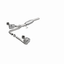 Load image into Gallery viewer, MagnaFlow Direct Fit Catalytic Converter 00-03 Dodge Dakota 3.9L