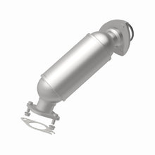 Load image into Gallery viewer, MagnaFlow Direct Fit Catalytic Converter 07-08 GM SUV 3.6L Rear OEM