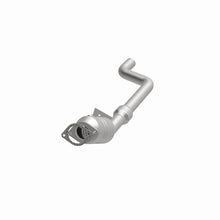 Load image into Gallery viewer, MagnaFlow Direct Fit Catalytic Converter 2016 Mustang GT350 5.2L Underbody