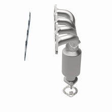 Load image into Gallery viewer, MagnaFlow Direct Fit Catalytic Converter 05-06 Kia Sportage 2.0L
