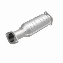 Load image into Gallery viewer, MagnaFlow Direct Fit Catalytic Converter 06-07 Hyundai Sonata 3.3L